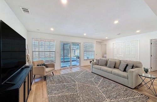 Orient Park House | Newly Renovated Tampa Home Near Hard Rock Casino!