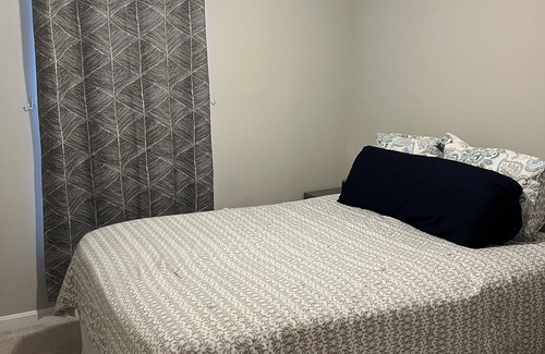 Mount Vernon House | Newly Renovated Townhouse ~3 miles from Ft. Belvoir and ~20 miles from D.C.