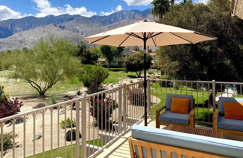 Palm Springs Condo | Newly Renovated Tropical Paradise In Palm Springs