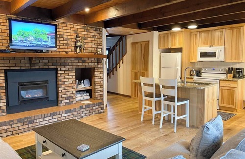 Bessemer Apartment | Newly renovated Trailside Duplex