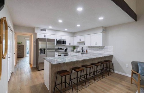 Cape Caneveral Beach Gardens House | Newly Renovated Townhome