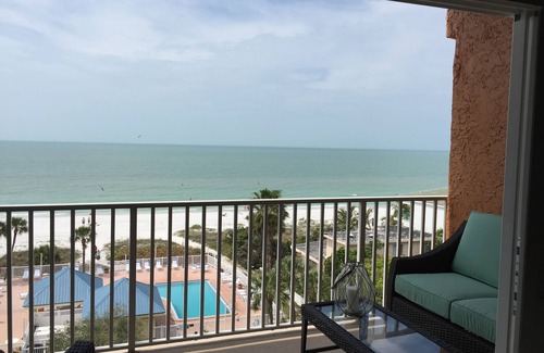 Redington Shores Condo | Newly Renovated - View of Paradise, Redington Shores, Florida