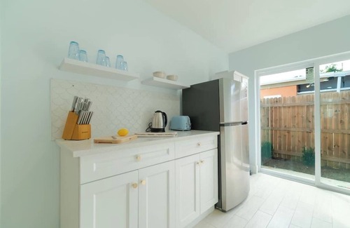 West Palm Beach House | Newly Renovated (+Pool) near Dtown & The Beach