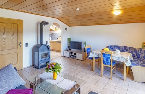 Obergunzburg Apartment | Newly renovated vacation apartment