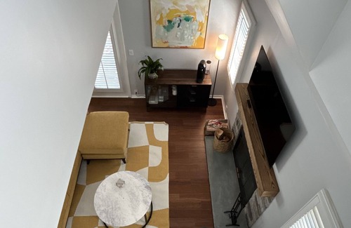 Norwich Villa | Newly renovated villa located on the grounds of The Spa at Norwich Inn.