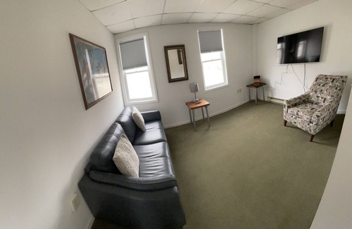 Winooski Apartment | Newly Renovated Winooski /Burlington 1 BR