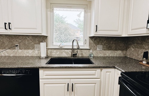 South Central Omaha House | Newly Renovated with Pool, close to CWSn3 bedroom, 7 bed, 2 bathroom, sleeps 12