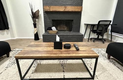 Garland House | Newly Updated Cozy Home