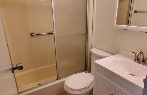 Nokomis Resort | Newly updated in family/pet friendly resort with all the amenities - near beach!