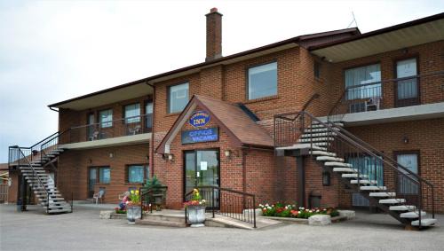 York Regional Municipality Hotel | Newmarket Inn
