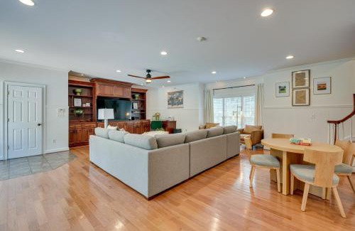 Newnan House | Newnan Vacation Rental with Pool and Pickleball Court!