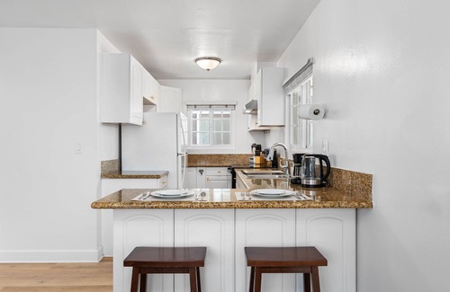 Balboa Peninsula Condo | Newport Beach: Sky Above, Sand Below, Peace Within
