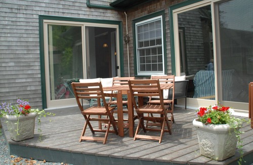 Easton's Point Apartment | Newport Historic Carriage House By The Sea,SpaPool