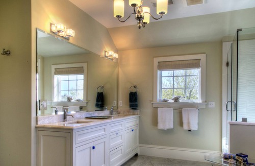 Portsmouth House | Newport/Portsmouth Summer Oasis