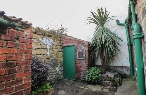 Fylingthorpe Cottage | Newton Cottage