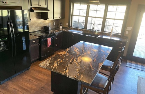 Hill City House | Newton Hideaway | 4 Bed, 3 Bath