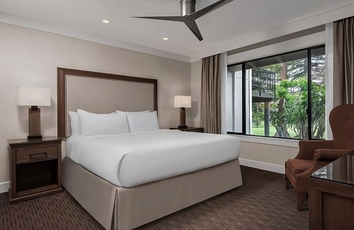 Napa Hotel | Next-Level Fun! 3 Convenient Units w/Kitchen, Outdoor Pool, FREE Parking!