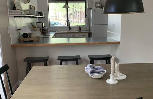 Black Butte Ranch House | NEXT TO GLAZE MEADOW, CUTE, WITH MANY AMENITIES!