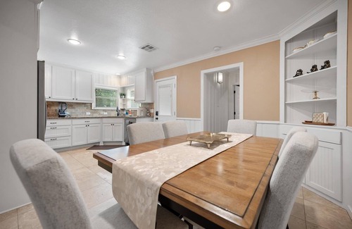 Westcliff House | Next to TCU! Spacious 3 bedroom 2 Baths. Updated.