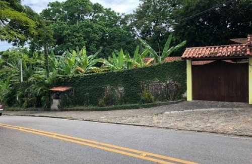Veloso House | Next to the best beaches in ilhabela!