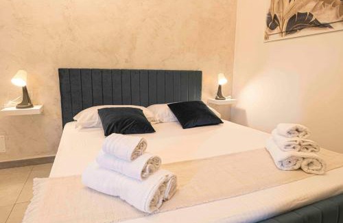 Quartiere XV Della Vittoria Apartment | Nexus Prati Suite