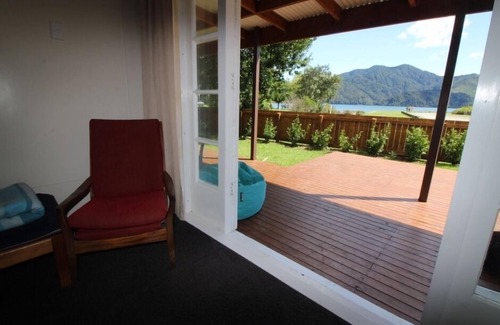 Ngakuta Bay House | Ngakuta Bay Waterfront-Queen Charlotte Dve, Picton