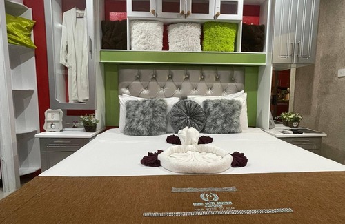 Maun Bed & Breakfast | Ngami Gates: Master Bedroom