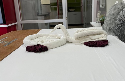 Maun Bed & Breakfast | Ngami Gates: Master Bedroom