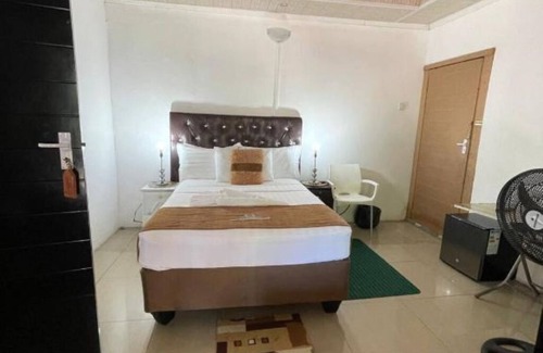 Maun Apartment | Ngami Gates : Twin Family Room