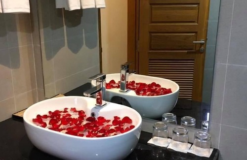 Zi Phyu Kone Hotel | Ngapali Win Hotel