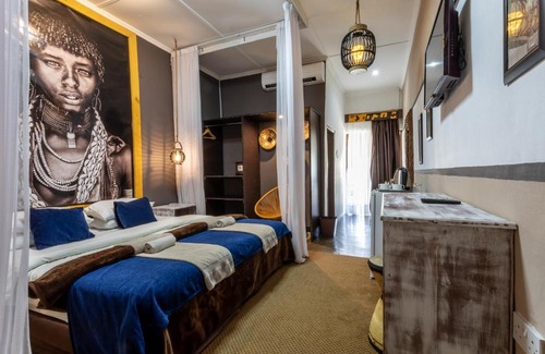 Livingstone Cabin | Ngoma Zanga Lodge