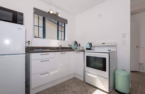 Ngongotaha Cottage | Ngongotaha Cottage | 2Bed close to Skyline