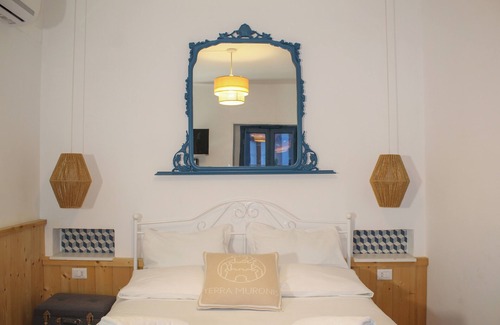 Castel Morrone Hotel | NGOPP CASTIELL