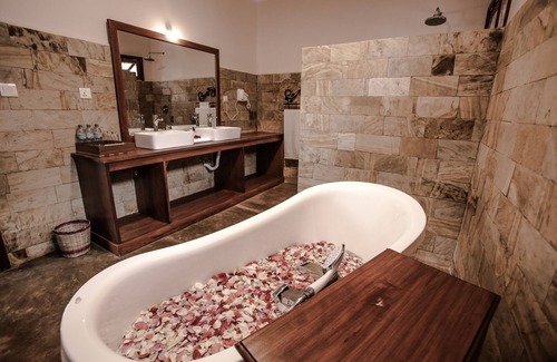 Karatu Cabin | Ngorongoro Marera Mountain View Lodge