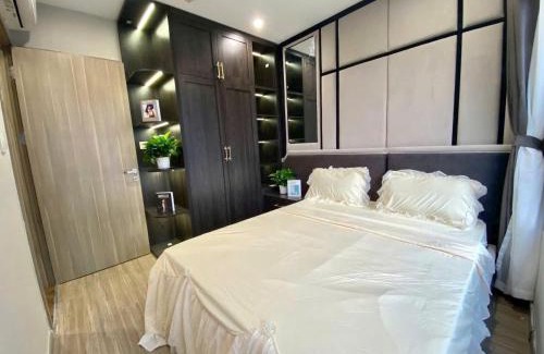 Lang Ha Apartment | Nguyen Hong Building Tháng Nam