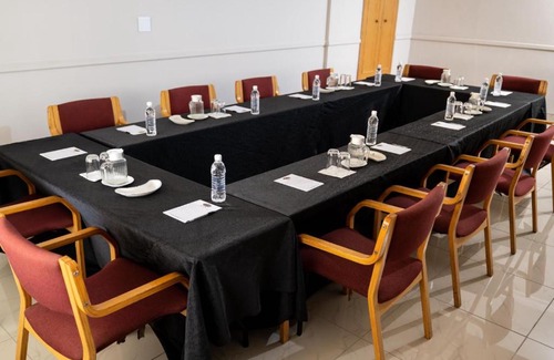 Klerksdorp Hotel | Ngwenya City Hotel