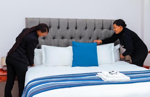 Klerksdorp Hotel | Ngwenya City Hotel