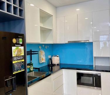 Tan Phu District Apartment | Nhà của Trúc - Emerald Celadon City