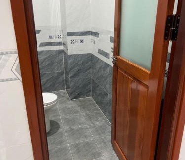 Quan Tom Apartment | Nhà Nghỉ NHẬT TIÊN