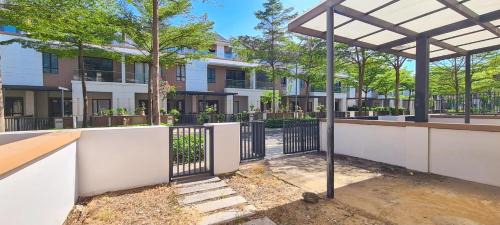 Nhon Trach House | Nhà Thô Đảo Swan Bay