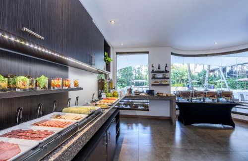 Ciudad Jardin Hotel | NH Cali Royal