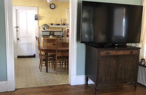 Lochmere House | NH Farm House on Lake Winnisquam! Book now for boat slip access!