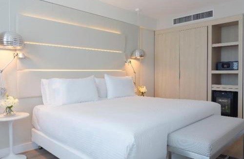 San Nicolas de los Garza Hotel | NH Monterrey La Fe