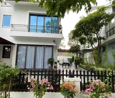 Thach That Villa | Nha cua ca villa - Venuestay
