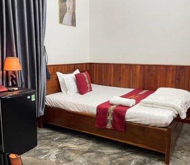 Dinh Quan Hotel | Nha Trang Homestay Đồng Nai