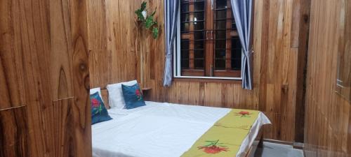 Ha Dong House | Nhà Waratah Homestay and Restaurant