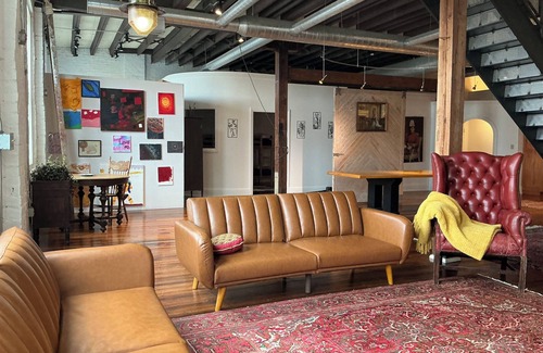 Springfield Condo | nHistoric loft in Springfield, OH. Close to coffee, bars, and restaurants.