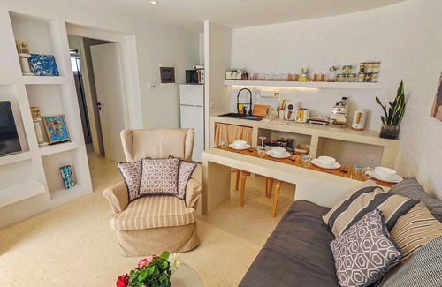 Parasporos House | Ni&Gio Sterna 6 Charming 1-bedroom house with AC and WiFi in lovely Paros