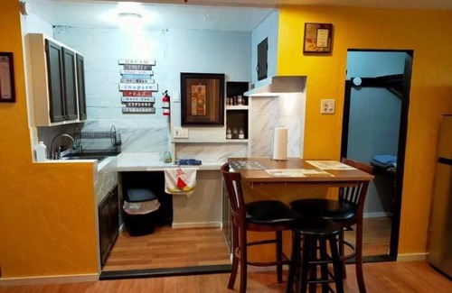 Niagara Falls Apartment | Niagara Falls New York USA Studio
