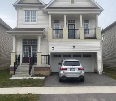 Thorold House | Niagara Oasis Hideaway